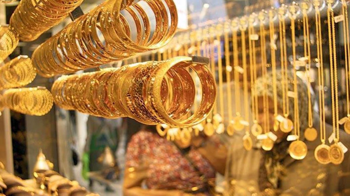 Bakanlık’tan yeni yönetmelik taslağı: Kamu bankalarına 500 gram altın yatırmayan kuyumculuk yapamayacak