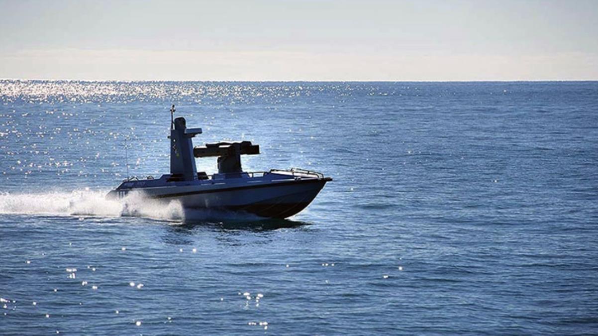 Katar Emiri, Türkiye’nin ürettiği silahlı insansız deniz aracı ULAQ’a hayran kaldı