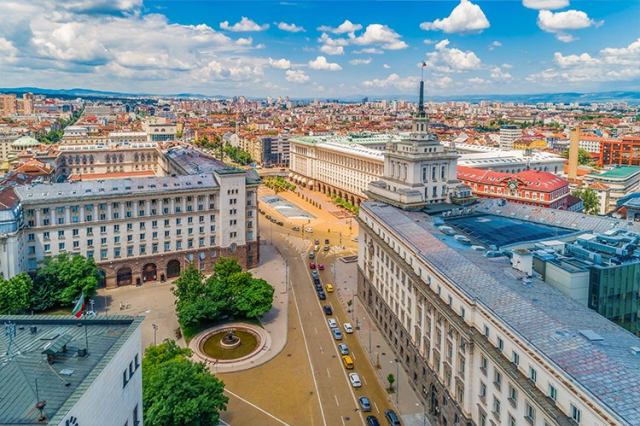Bulgaristan'da nüfus alarmı: Eve dönene binlerce Euro'luk destek